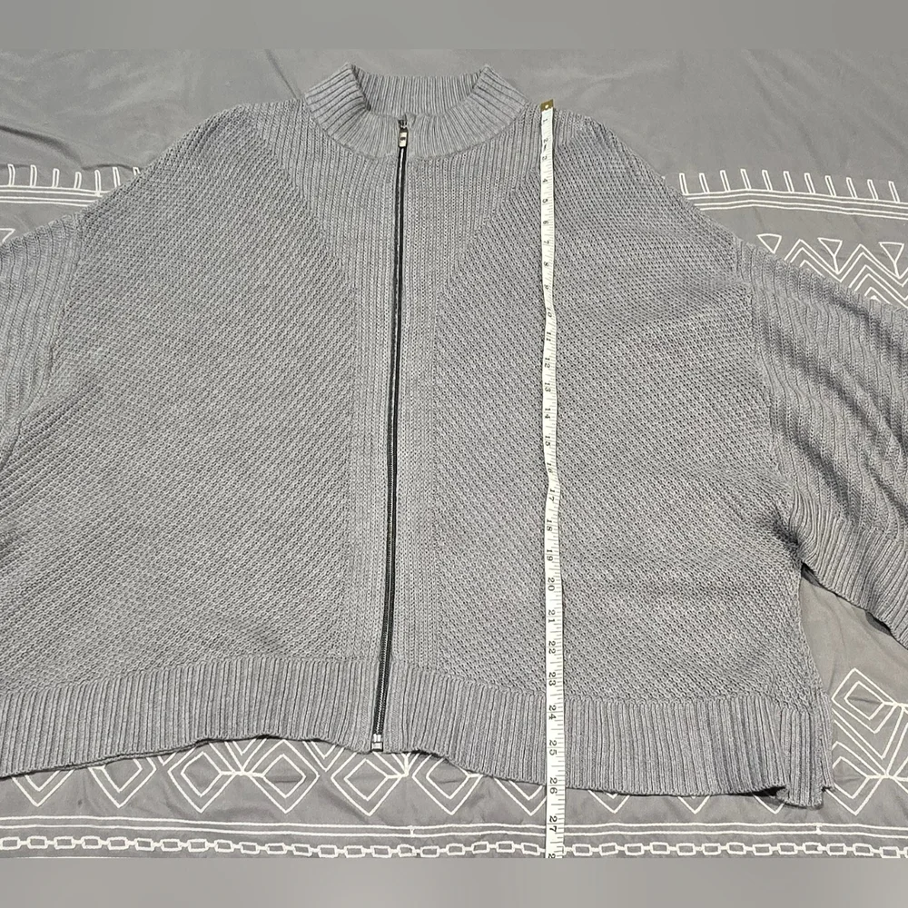 Lululemon Softer Still Wrap In Heathered Grey - Picture 4 of 9